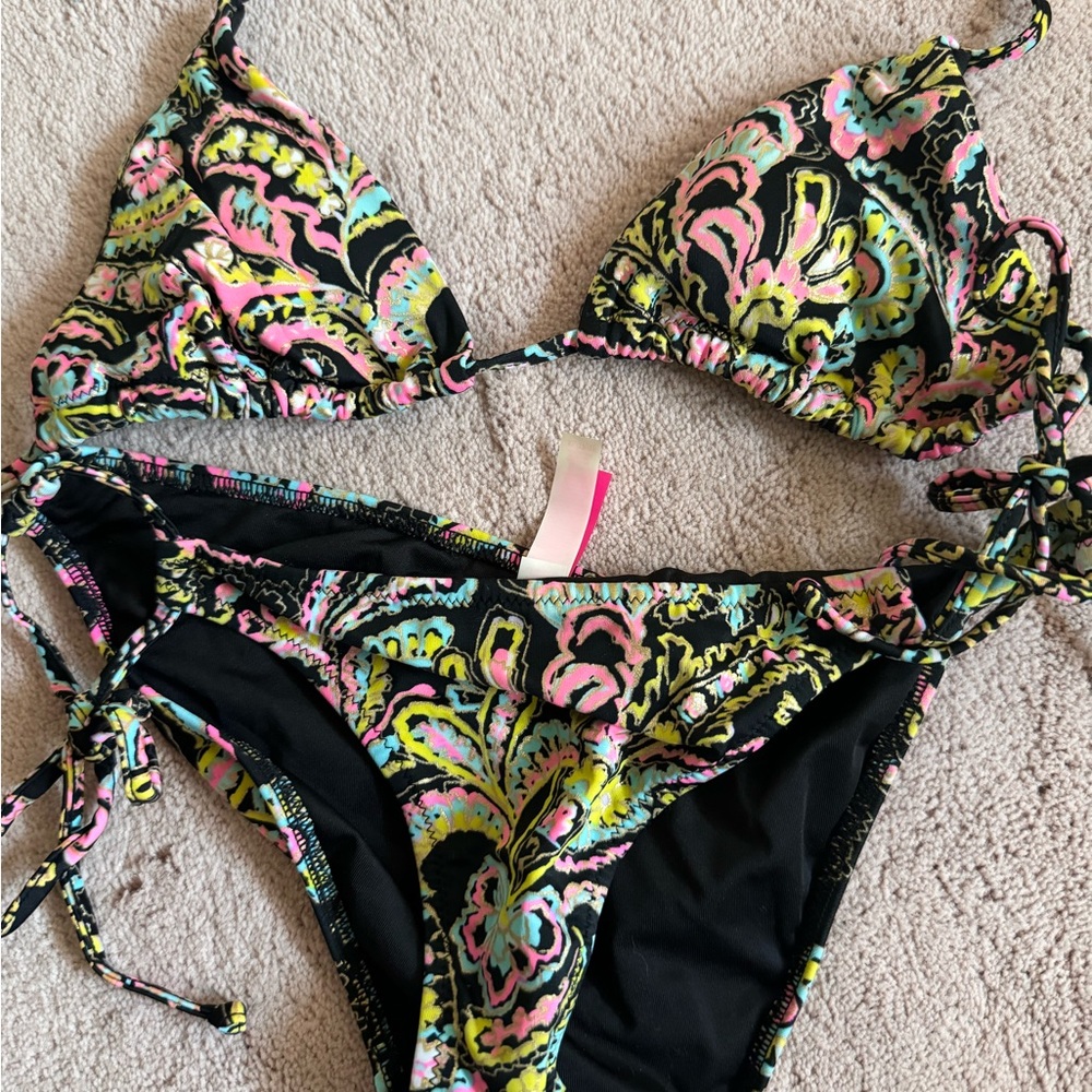 Victoria’s Secret Bikini